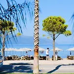 Lungomare Studio
